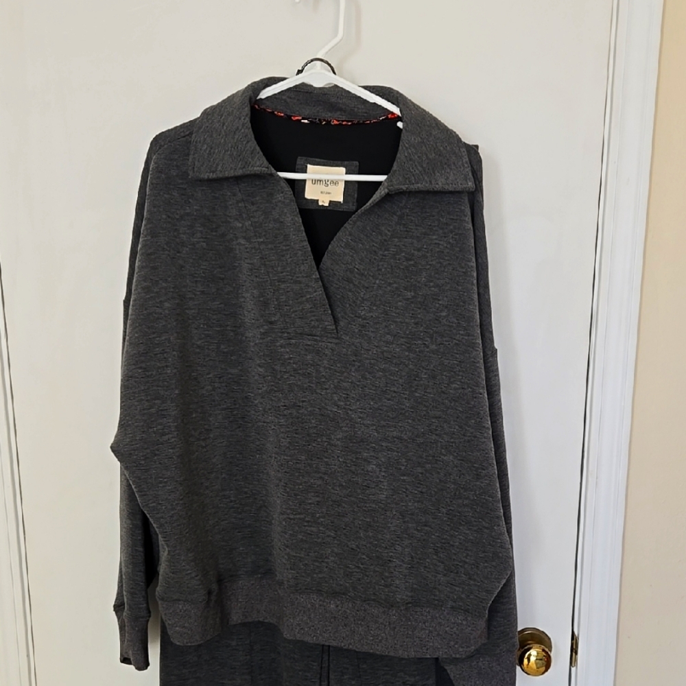 Umgee Charcoal Gray Set